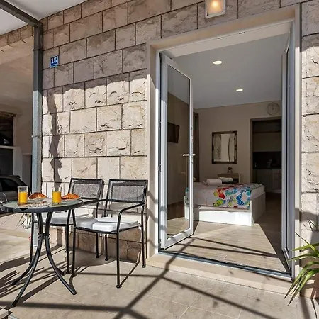 Apartmán Apartman-studio Meri