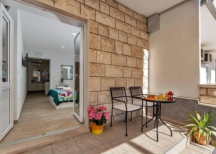 Apartman-studio Meri شقة