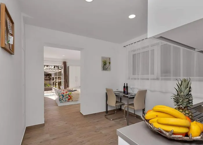 Apartman-studio Meri ماكارسكا