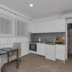 Διαμέρισμα Apartman-studio Meri Μακάρσκα